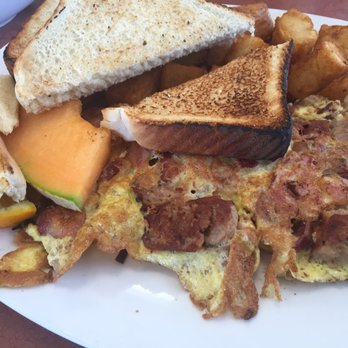 Panagio's All Day Grill - Meat lovers omelette - Breakfast & Brunch Near Me - Toronto, Ontario Panagio's All Day Grill - Meat lovers omelette - Breakfast & Brunch Near Me - Toronto, Ontario