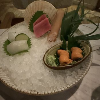 Mottai - Sashimi Blue Fin Tuna, Grouper and Sea Urchin - Japanese Near Me - Coral Gables, Florida