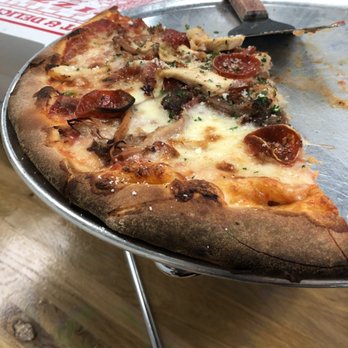 Twisted Sheep Pizza and Brew - Carnivore - Pizza Near Me - Naples, Florida Twisted Sheep Pizza and Brew - Carnivore - Pizza Near Me - Naples, Florida