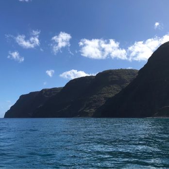 Holoholo Charters - Napali Coast - Boating Near Me - Eleele, Hawaii