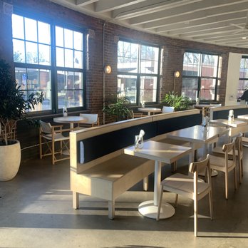 Emmett’s Cafe - Inside - Cafes Near Me - Columbus, Ohio