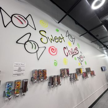 Goonsquad Ice Cream - The candy wall is sweeeeet! - Ice Cream & Frozen Yogurt Near Me - Saint Johns, Florida