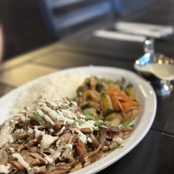 Fata Morgana - Chicken shawarma plate