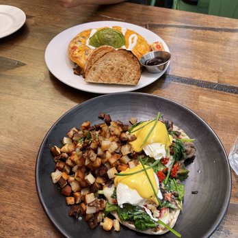 Blu Jam Cafe - Norwegian Benedict - Breakfast & Brunch Near Me - Sherman Oaks, California
