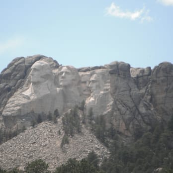 Mount Rushmore National Memorial - At the Mt. Rushmore Secret Photo Spot, on the highway about 1/4 mile before the park entrance. - Landmarks & Historical Buildings Near Me - Keystone, South Dakota