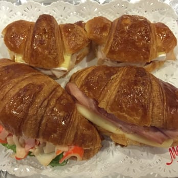 Mallorca - These croissants are aaammmaazzziiinnngggg. I had the crab and the Brie and turkey. Mmmm Mmmm mmmm!! - Chocolatiers & Shops Near Me - Madrid, M