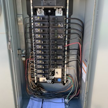 Maine Breaker Electrical - 200 amp panel ready for inspection. - Electricians Near Me - Gilbert, Arizona Maine Breaker Electrical - 200 amp panel ready for inspection. - Electricians Near Me - Gilbert, Arizona