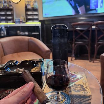 Leaf and Bean by Island Jim - Enjoying a Pappy Van Winkle Family Reserve with a 6 Grapes Port. Lovely time--pretty chill and relaxing. - Cigar Bars Near Me - St. Augustine, Florida Leaf and Bean by Island Jim - Enjoying a Pappy Van Winkle Family Reserve with a 6 Grapes Port. Lovely time--pretty chill and relaxing. - Cigar Bars Near Me - St. Augustine, Florida