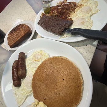 Lester's Diner - Meals - Breakfast & Brunch Near Me - Margate, Florida