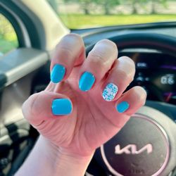 V Stars Nail