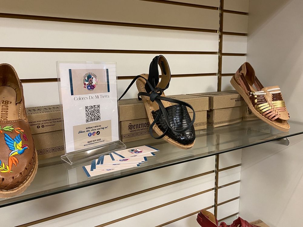 HEY FRIENDS Updated September 2024 18 Photos 3301 E Main St