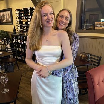 Double Barrel Wine Bar & Lounge - Wine Bars Near Me - Snohomish, Washington
