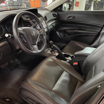 Burbank Auto Detail - Interior super clean - Auto Detailing Near Me - Burbank, California