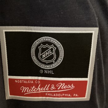 Mitchell & Ness - Decent merchandise.... 02/06/23 - Sports Wear Near Me - Philadelphia, Pennsylvania Mitchell & Ness - Decent merchandise.... 02/06/23 - Sports Wear Near Me - Philadelphia, Pennsylvania