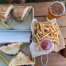 Pulled Pork Sandwich