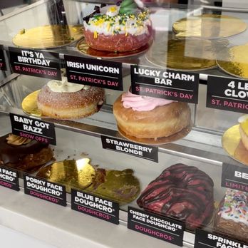 Pinkbox Doughnuts - Donuts Near Me - Henderson, Nevada Pinkbox Doughnuts - Donuts Near Me - Henderson, Nevada