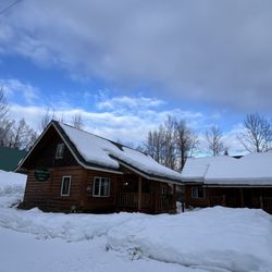 Talkeetna Cabins - Outside