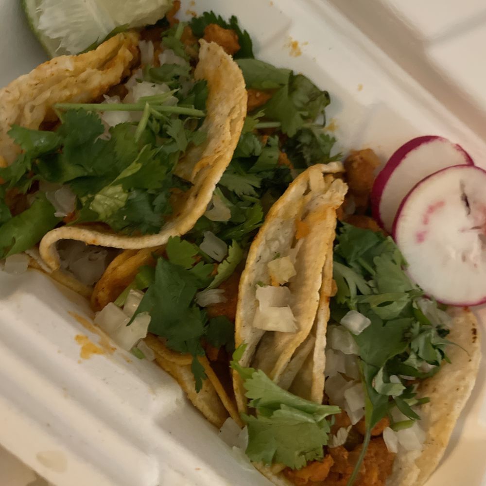 La Esperanza - Al pastor tacos - Mexican Near Me - Green Brook, New Jersey La Esperanza - Al pastor tacos - Mexican Near Me - Green Brook, New Jersey