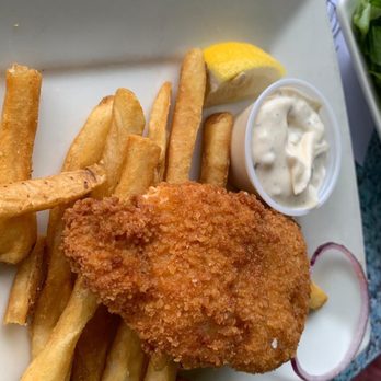 Doc's Marina Grill - Kids FISH & CHIPS - American Near Me - Bainbridge Island, Washington Doc's Marina Grill - Kids FISH & CHIPS - American Near Me - Bainbridge Island, Washington