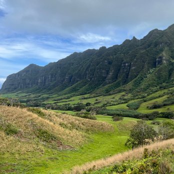 Kualoa Ranch - Tours Near Me - Kaneohe, Hawaii Kualoa Ranch - Tours Near Me - Kaneohe, Hawaii