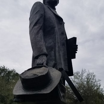 Hampton Park - Parks Near Me - Charleston, South Carolina