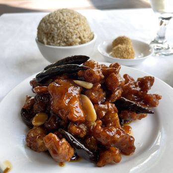 Joy House - General chicken lunch special served on a small salad sized plate. - Chinese Near Me - Rocklin, California Joy House - General chicken lunch special served on a small salad sized plate. - Chinese Near Me - Rocklin, California