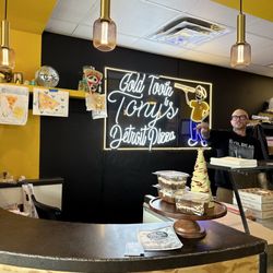Gold Tooth Tony's Detroit Pizza - Signage - Inside