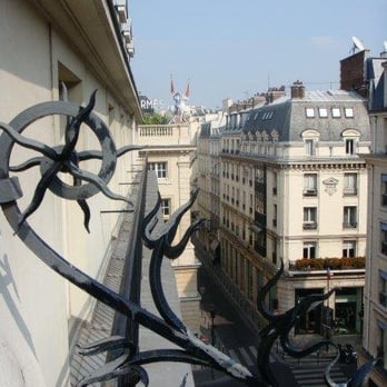 Sofitel - taken from the balcony of my room at the Sofitel - note proximity of Hermès-flag-bearing statuary! hehe (^(oo)^)v - Hotels Near Me - Paris, 75 Sofitel - taken from the balcony of my room at the Sofitel - note proximity of Hermès-flag-bearing statuary! hehe (^(oo)^)v - Hotels Near Me - Paris, 75