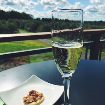 Domaine Cartier-Potelle - Cideries Near Me - Rougemont, Quebec Domaine Cartier-Potelle - Cideries Near Me - Rougemont, Quebec