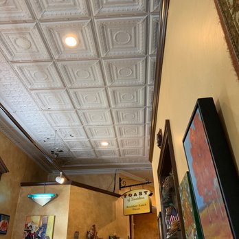 Famous Toastery - Beautiful restaurant in the heart of Davidson. - Breakfast & Brunch Near Me - Davidson, North Carolina