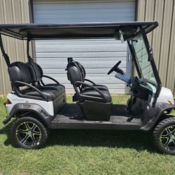 2027 Club Car 4 FWD LSV