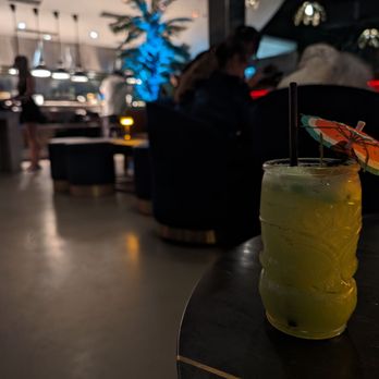 Straits - Honolulu - Sunday afternoon - Asian Fusion Near Me - Honolulu, Hawaii