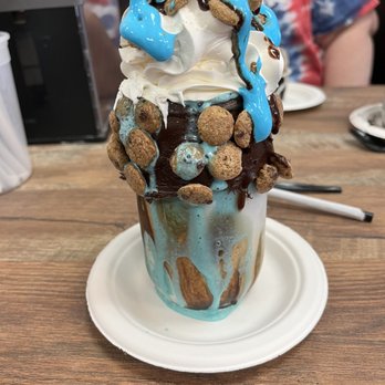 The Yard Milkshake Bar - Cookie Monster Specialty Milkshake - Ice Cream & Frozen Yogurt Near Me - Destin, Florida