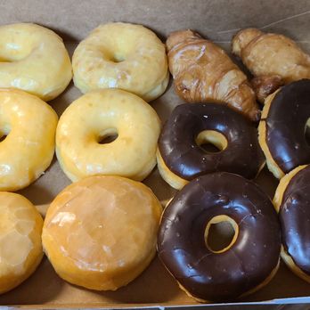 Pana Donuts - Dozen doughnuts $14.99 - Donuts Near Me - Indianapolis, Indiana Pana Donuts - Dozen doughnuts $14.99 - Donuts Near Me - Indianapolis, Indiana