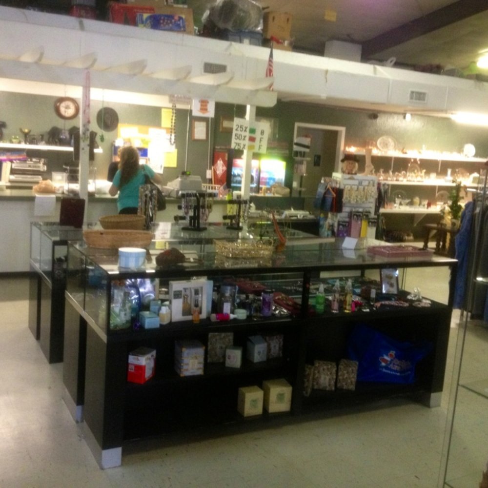 Helping Hand Missions - Checkout - Thrift Stores Near Me - Gulf Breeze, Florida