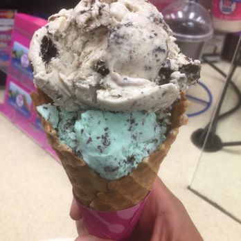 Baskin-Robbins - $1 double scoop with promo! - Ice Cream & Frozen Yogurt Near Me - Buena Park, California