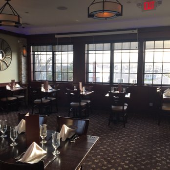 Elliot's - Seafood Near Me - Freeport, New York