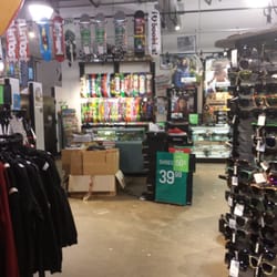 Zumiez