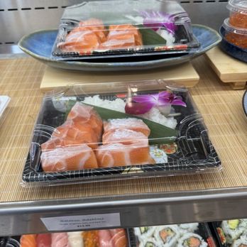 Ebiko - Salmon Sashimi - Sushi Bars Near Me - San Francisco, California