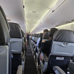 American Airlines - CRJ900 plane aisle