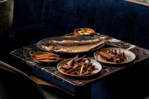 ilili Midtown by null