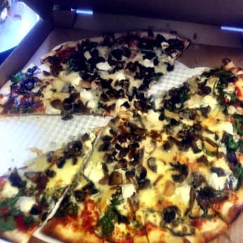 panCoast pizza - Julie's pizza with added caramelized onions! Sorry we already dived in - Pizza Near Me - Walnut Creek, California panCoast pizza - Julie's pizza with added caramelized onions! Sorry we already dived in - Pizza Near Me - Walnut Creek, California