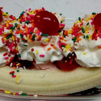 Janine's Frostee - Banana Boat - Ice Cream & Frozen Yogurt Near Me - Ware, Massachusetts
