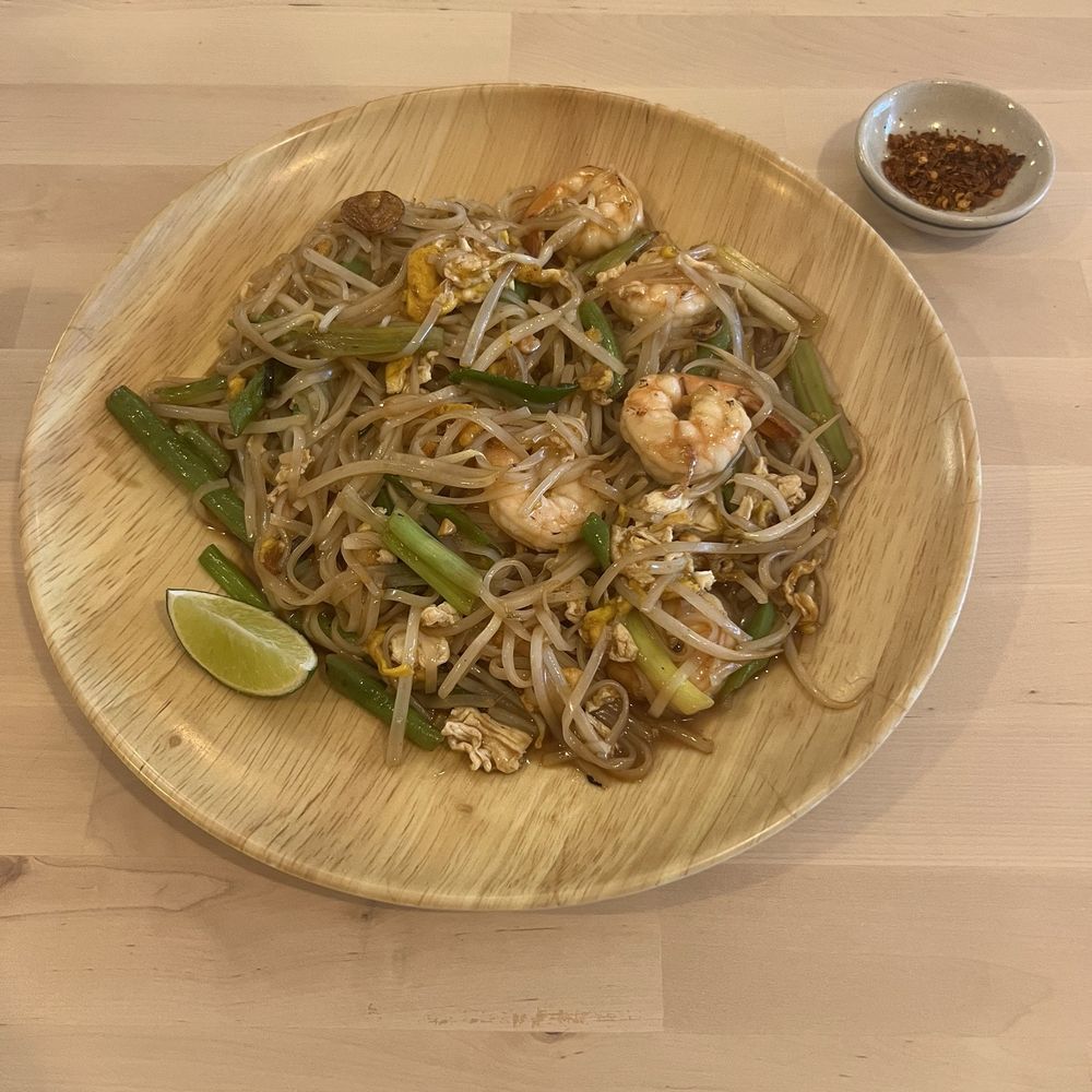Shrimp pad Thai Shrimp pad Thai