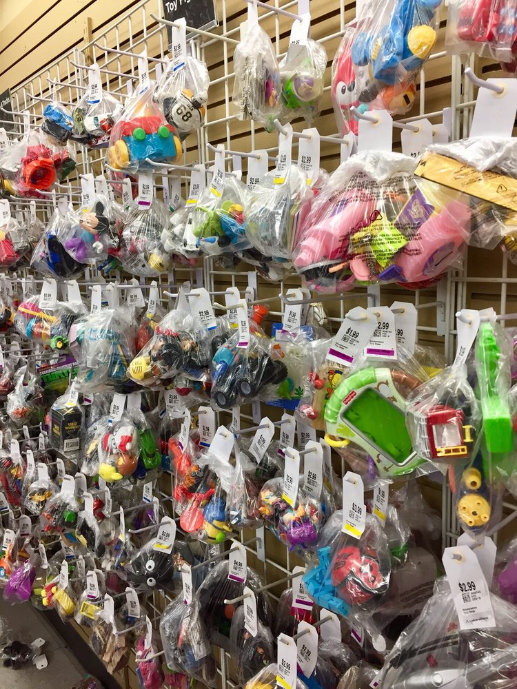 Value Village See 26 Photos 32 Reviews Thrift Stores 1820