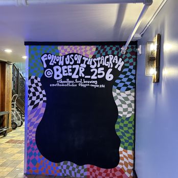 BeeZr - Gastropubs Near Me - Huntsville, Alabama BeeZr - Gastropubs Near Me - Huntsville, Alabama
