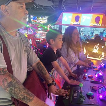 Dave & Buster's Folsom - Arcades Near Me - Folsom, California