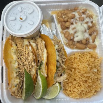 Vitos Tacos - Chicken queso tacos plate - Tacos Near Me - Las Vegas, Nevada Vitos Tacos - Chicken queso tacos plate - Tacos Near Me - Las Vegas, Nevada