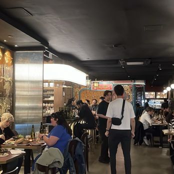 Phoenix Palace - Cantonese Near Me - New York, New York