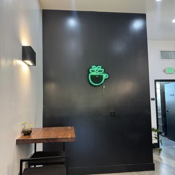 Kaizen & Coffee - Interior - Coffee & Tea Near Me - San Mateo, California Kaizen & Coffee - Interior - Coffee & Tea Near Me - San Mateo, California